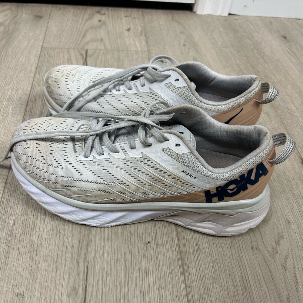 Hoka‎ One Arahi 4 Women’s Nimbus Cloud Lunar Rock Running Shoes